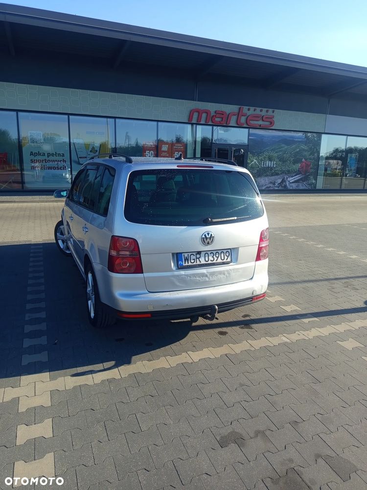 Volkswagen Touran 1.9 TDI Trendline - 3