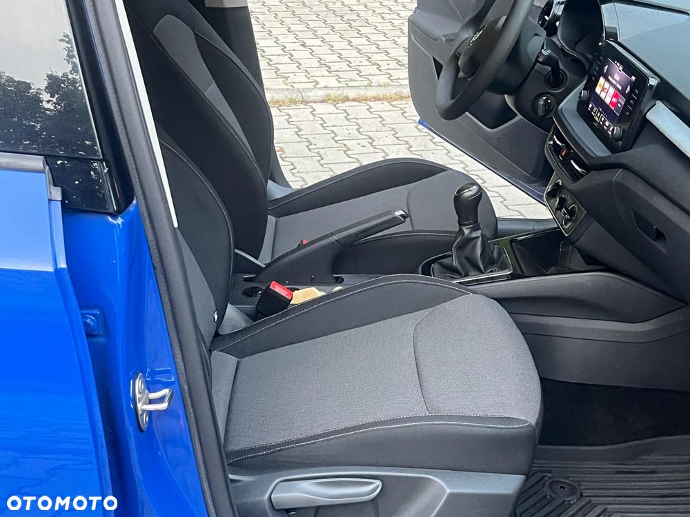 Skoda Fabia 1.0 Essence - 12
