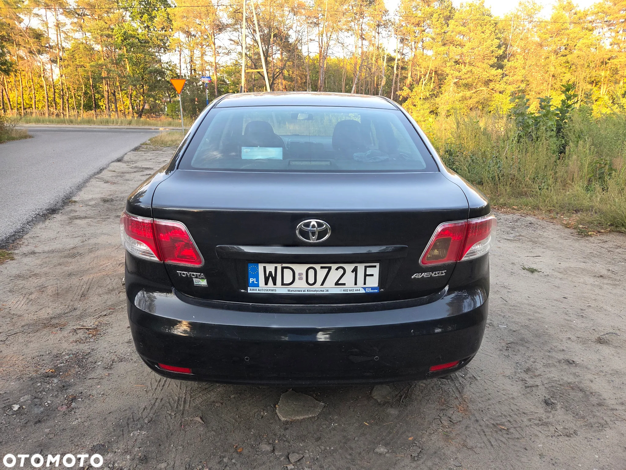 Toyota Avensis 1.8 Luna - 4