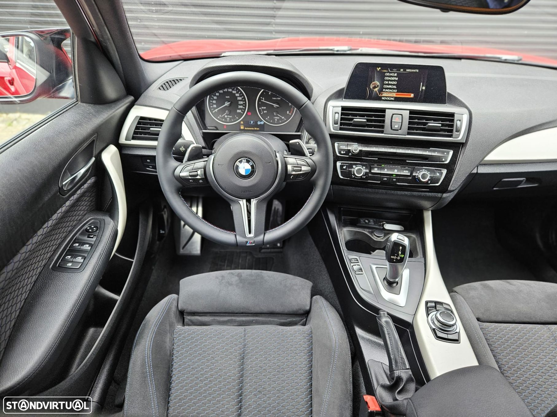 BMW 118 d Pack M Auto - 32