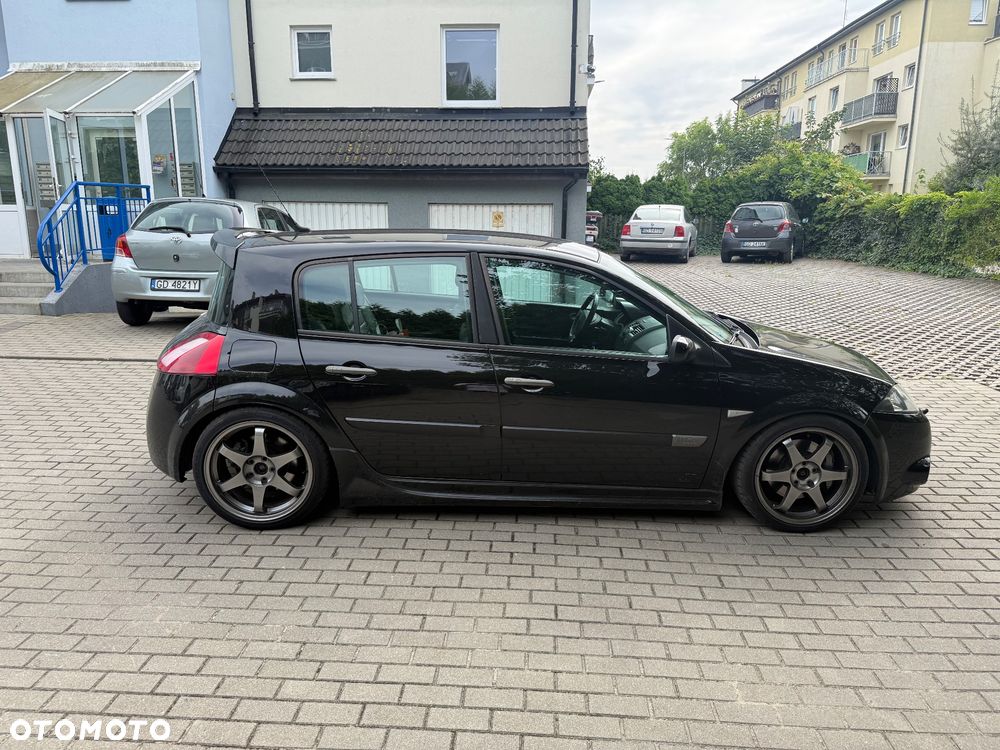 Renault Megane 2.0 Sport - 9