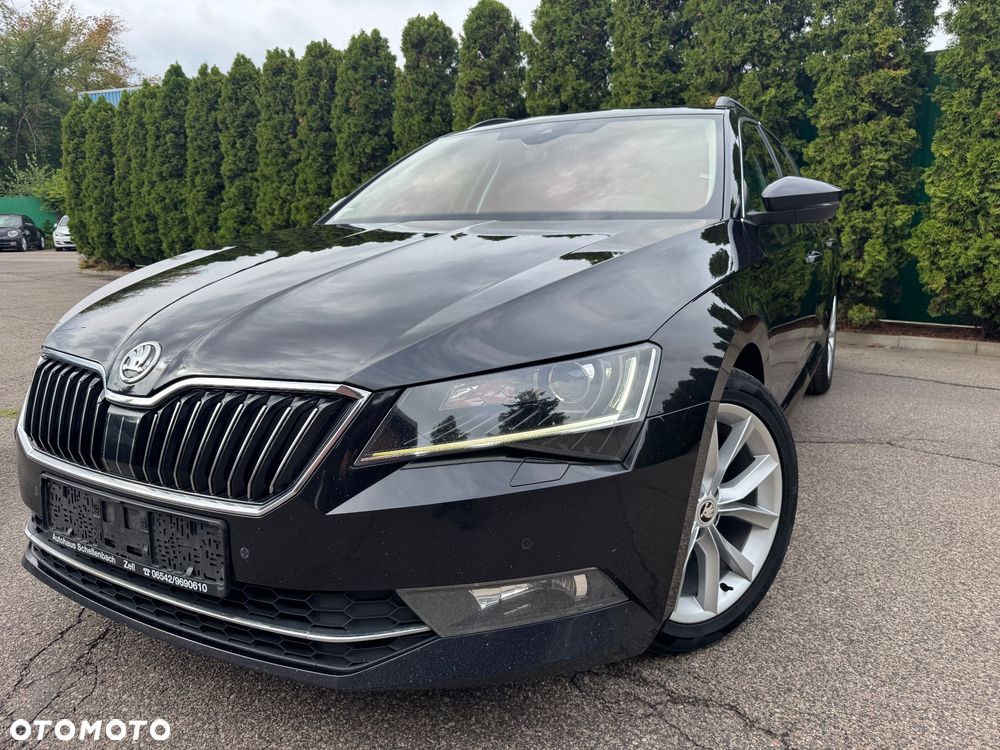 Skoda Superb 2.0 TDI DSG Ambition - 1