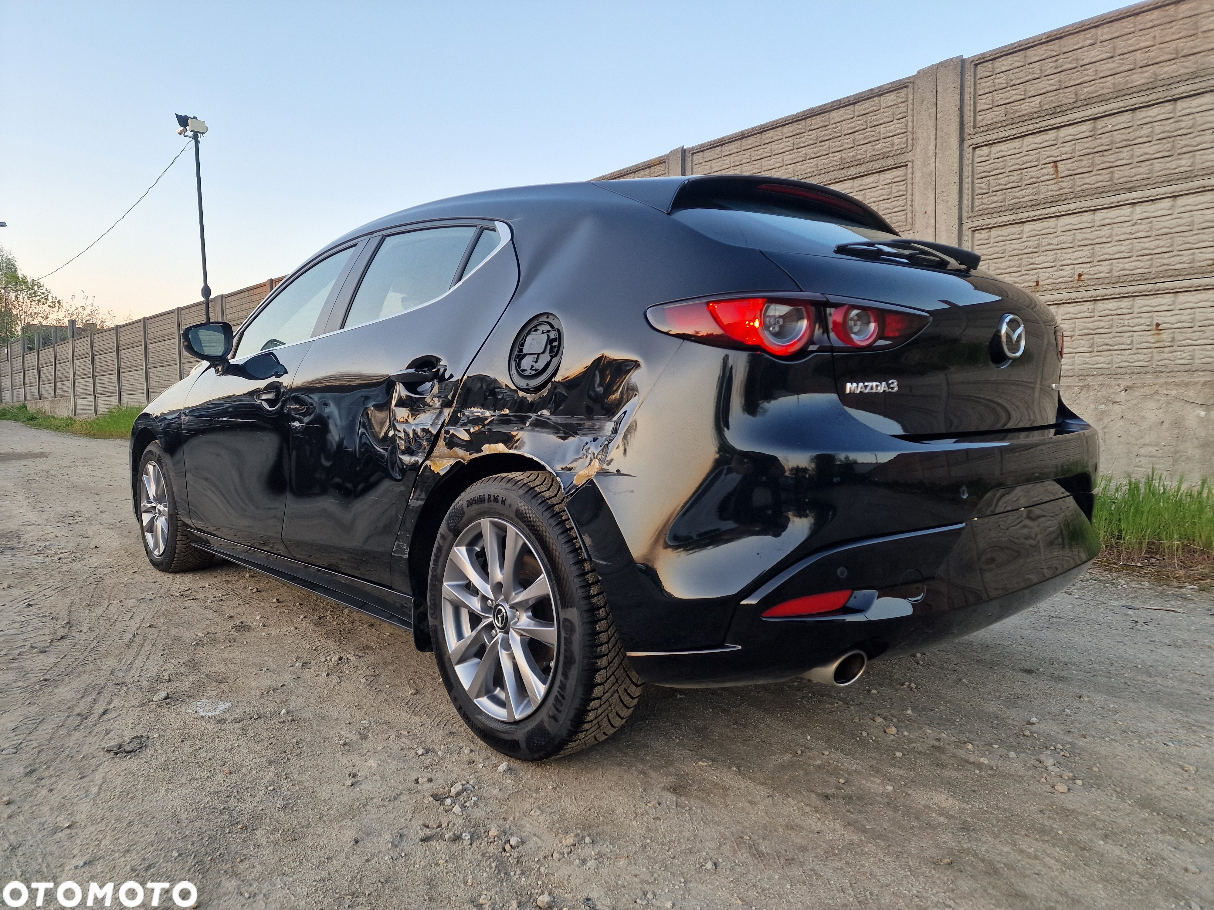 Mazda 3 e-SKYACTIV-G 2.0 M HYBRID - 6