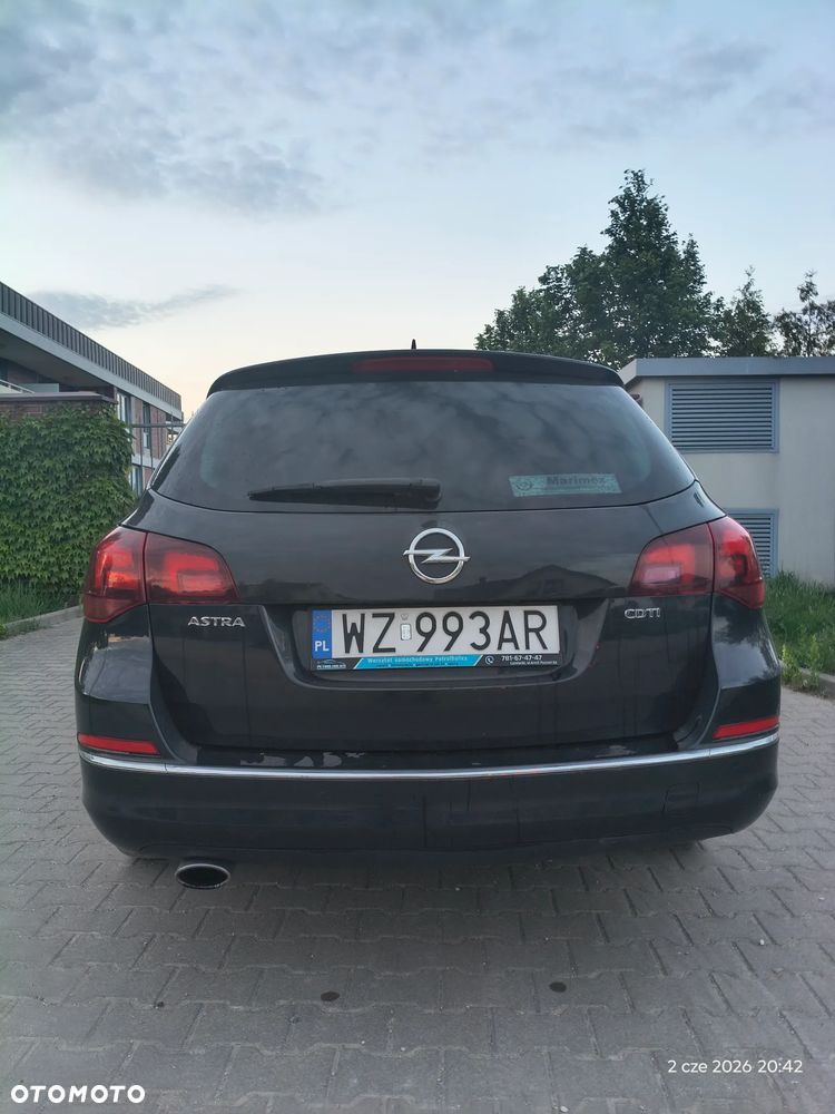 Opel Astra 2.0 CDTI Cosmo - 6