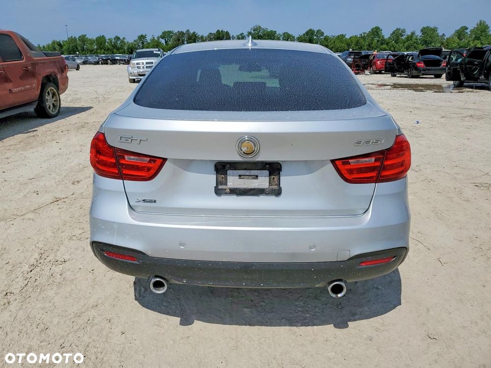 BMW Seria 3 335i Sport-Aut - 7