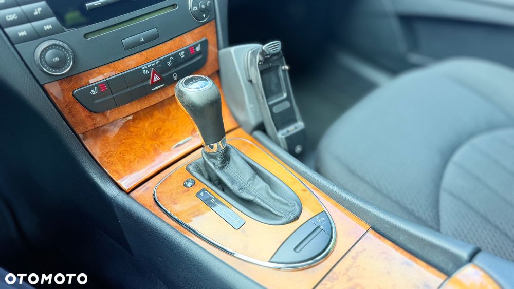 Mercedes-Benz Klasa E - 14