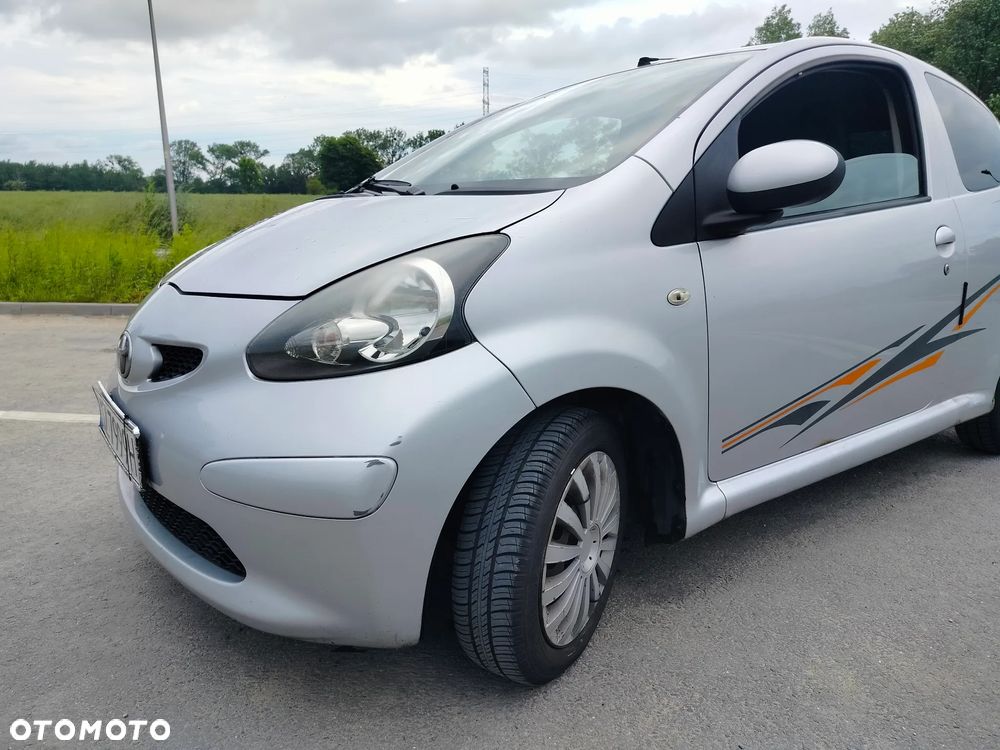Toyota Aygo Standard - 11