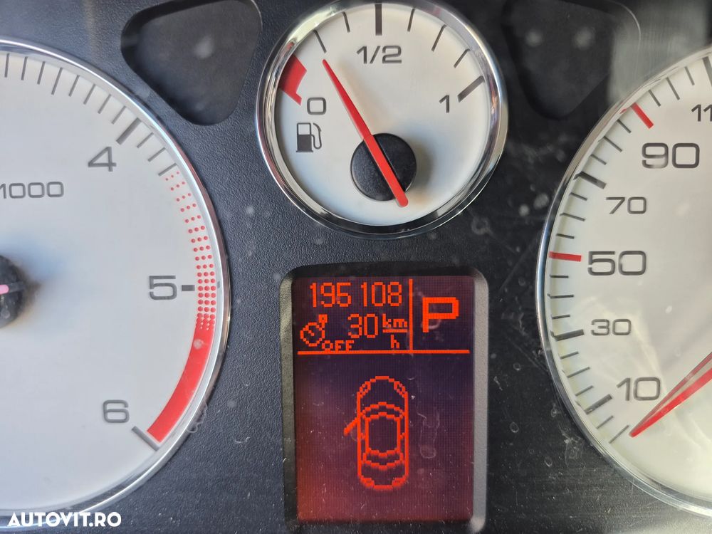 Peugeot 407 HDi 135 Automatik Premium - 7