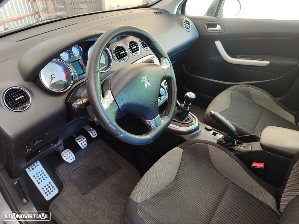 Peugeot 308 SW 1.6 e-HDi Sportium CVM6 115g - 9