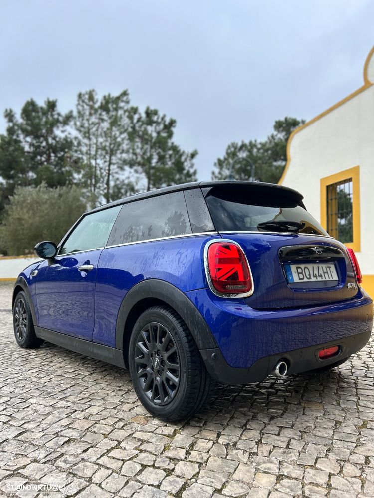MINI 3 Portas Cooper D Aut. - 4