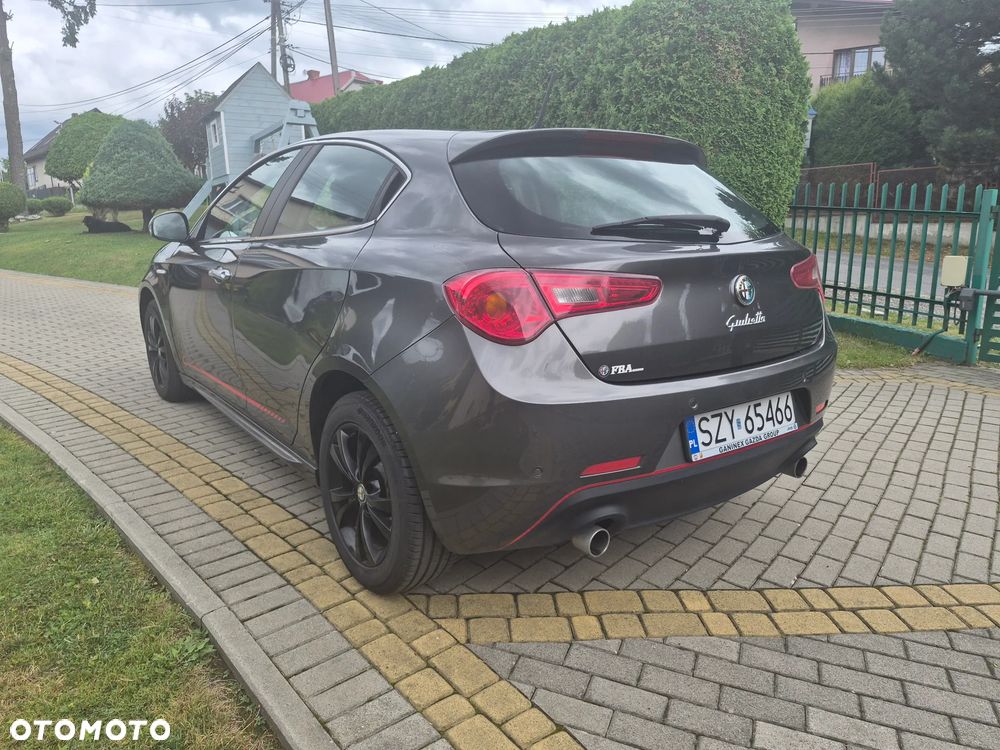 Alfa Romeo Giulietta - 5
