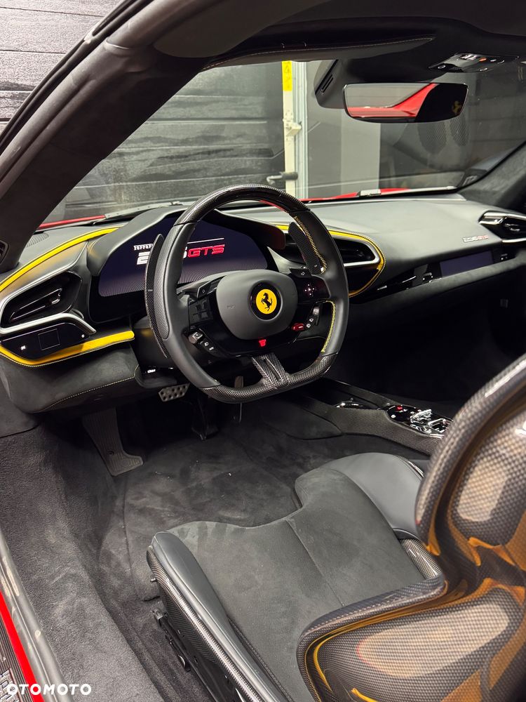 Ferrari 296 GTS - 15