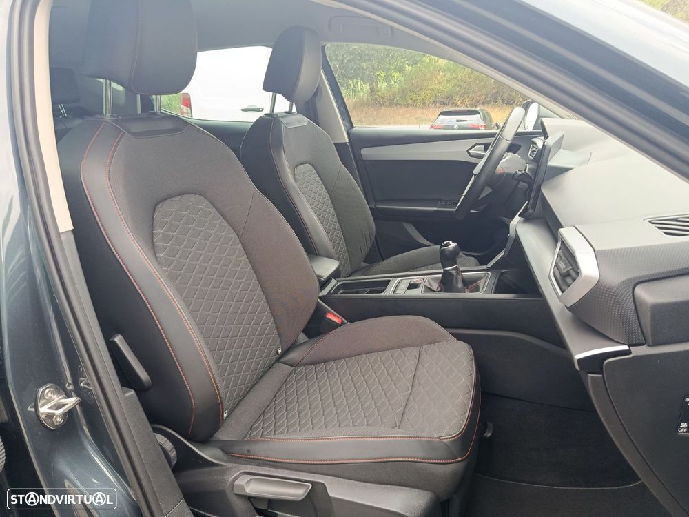 SEAT Leon 2.0 TDI FR - 11
