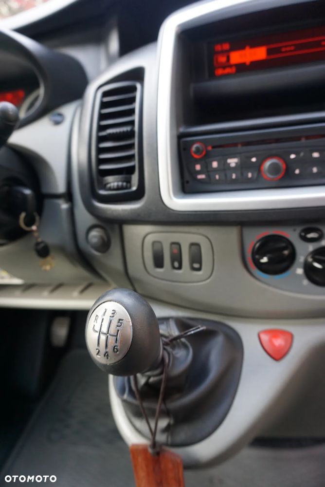Renault Trafic Passenger Pack Clim - 15