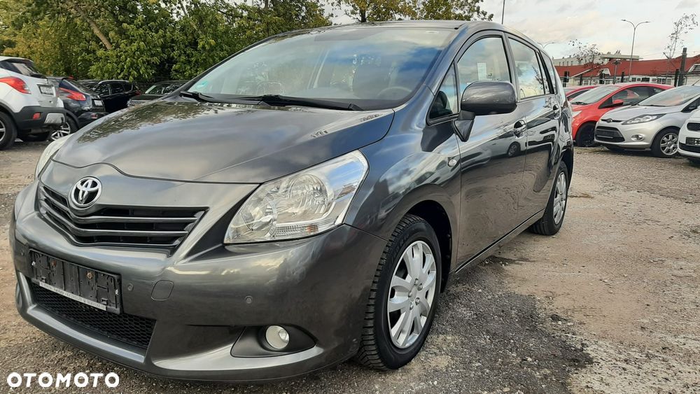 Toyota Verso 1.8 Multidrive Edition - 1