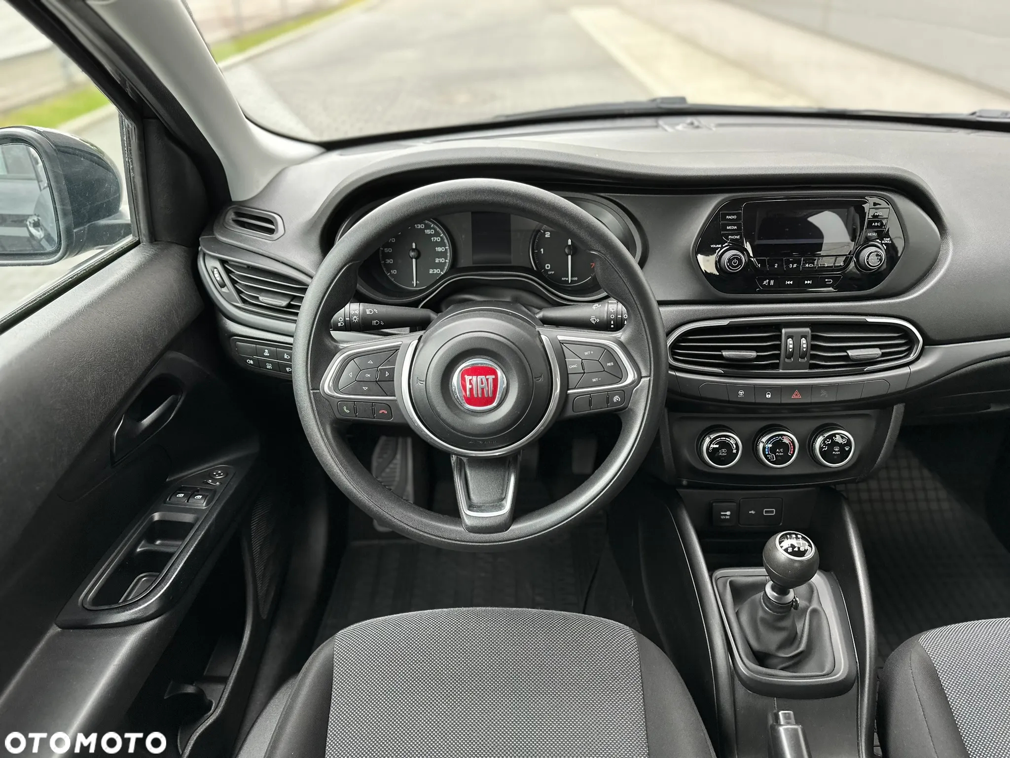 Fiat Tipo 1.4 Classic - 22