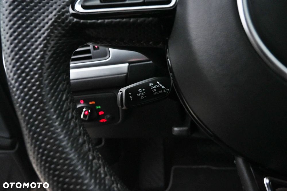 Audi A6 Avant 2.0 TDI Ultra DPF S tronic - 34