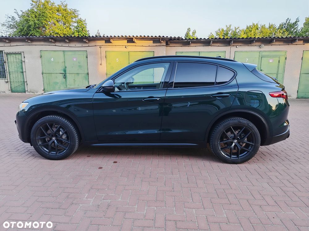 Alfa Romeo Stelvio - 5