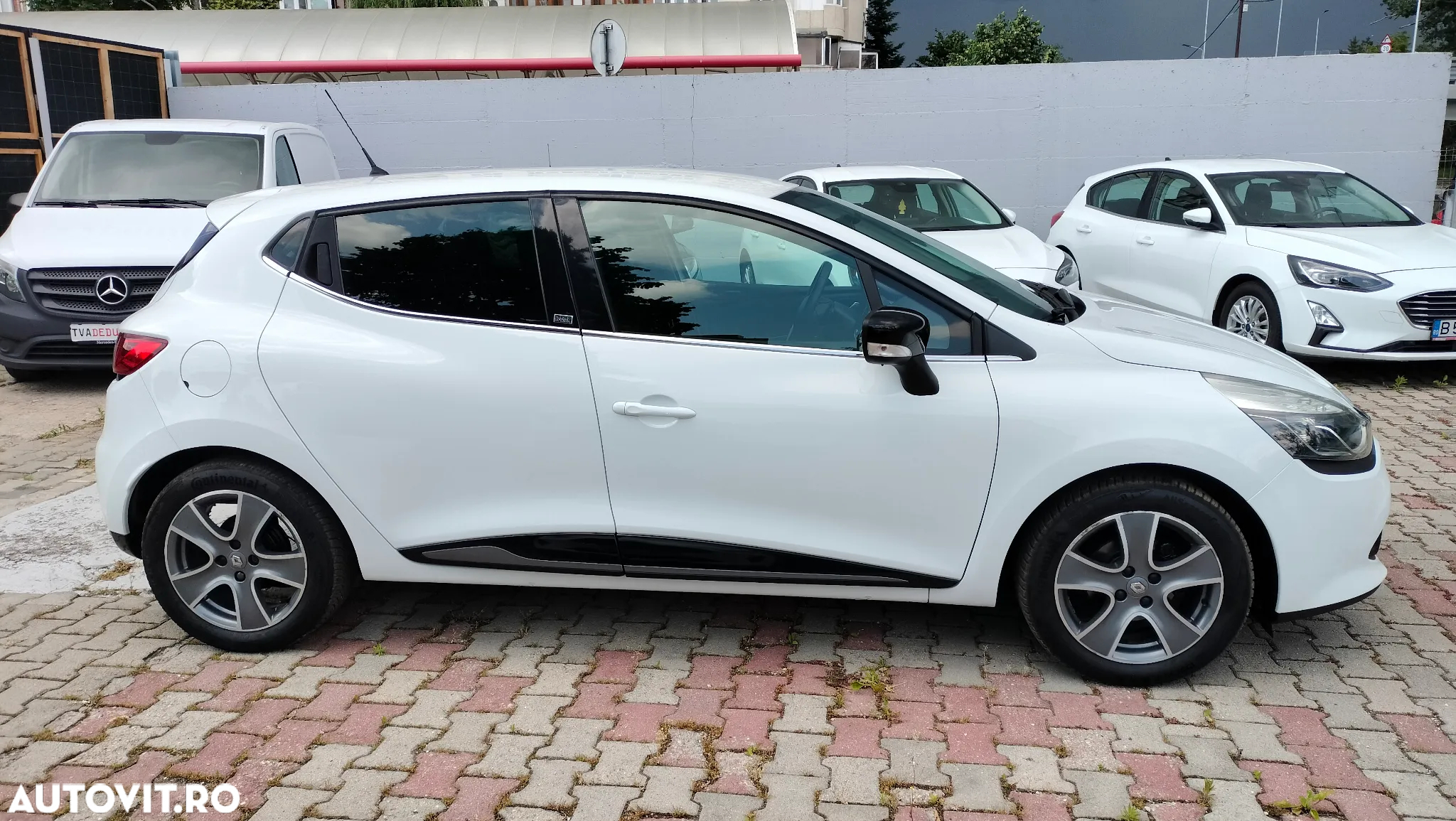 Renault Clio (Energy) TCe 90 Start & Stop LIMITED - 11