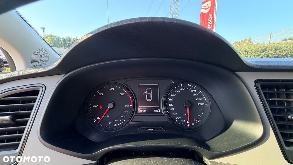 Seat Leon 1.6 TDI Reference - 10