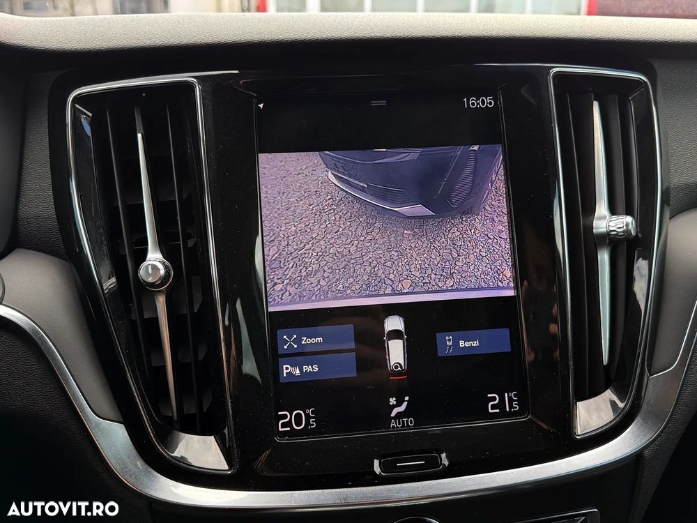 Volvo V60 D3 Geartronic Momentum - 29