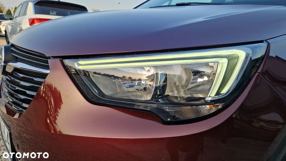 Opel Crossland X 1.2 Innovation - 27