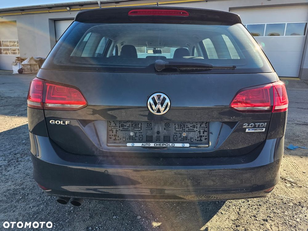 Volkswagen Golf Variant 2.0 TDI (BlueMotion Technology) Highline - 14