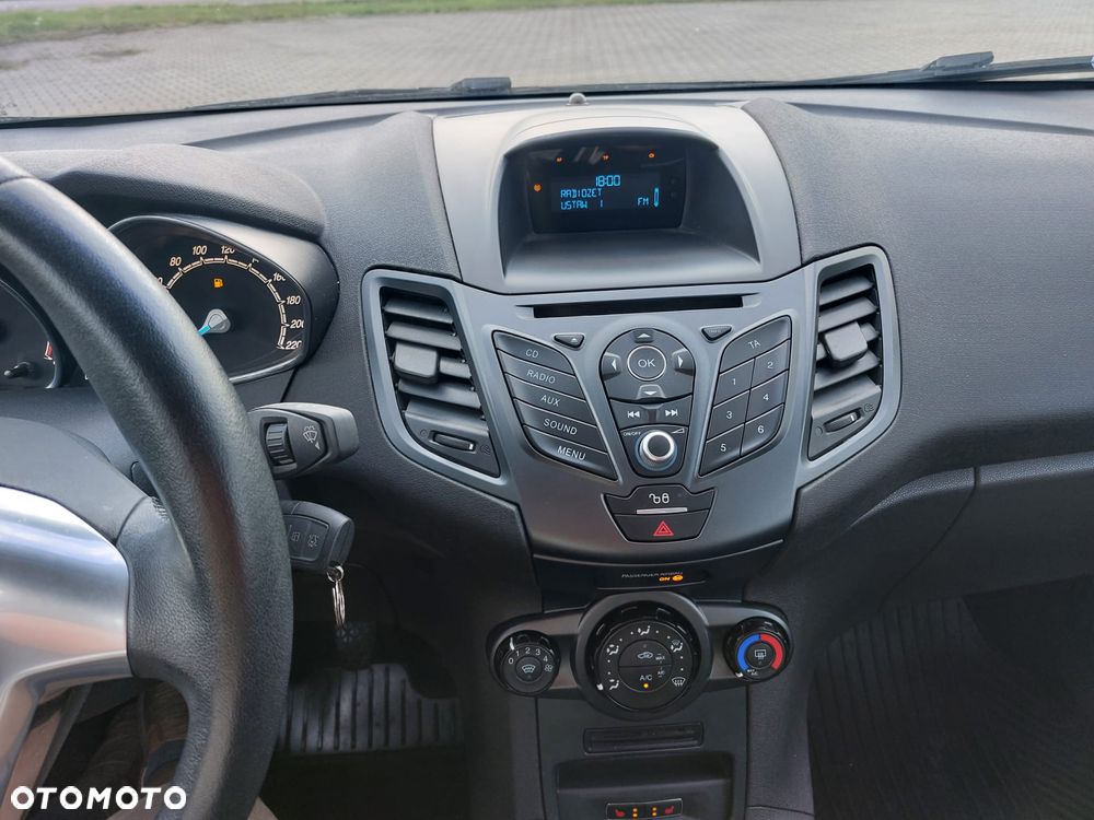 Ford Fiesta 1.25 Silver X Plus 2 (Titan.) EU6 - 21