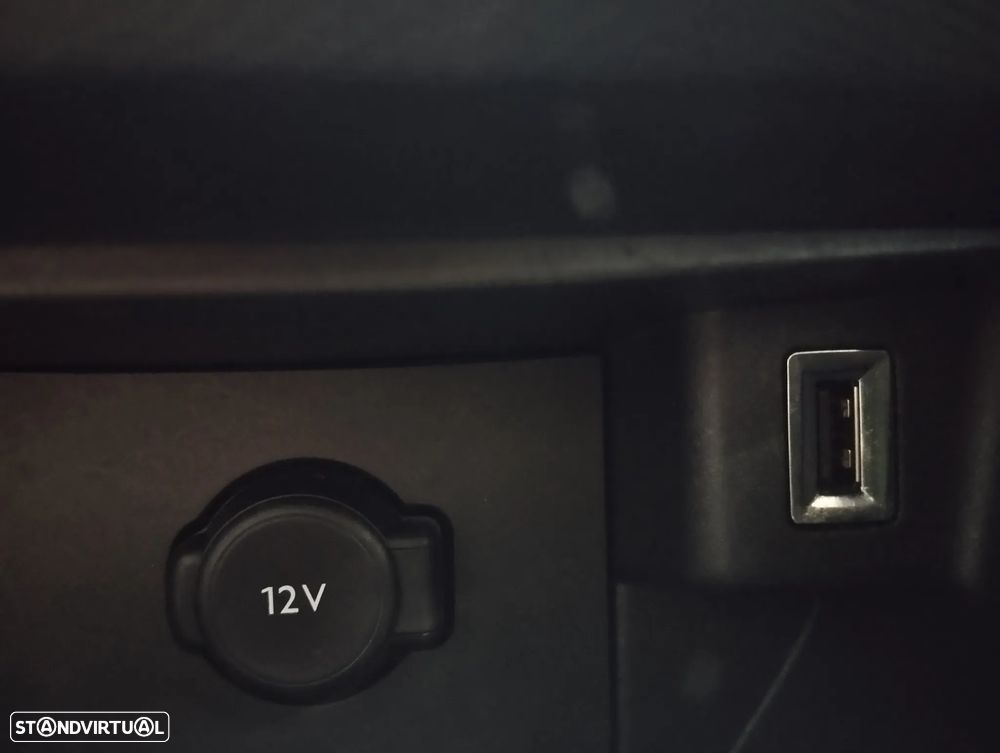 Peugeot 308 1.5 BlueHDi Style - 29