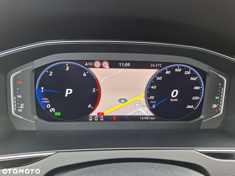 Volkswagen Passat - 20
