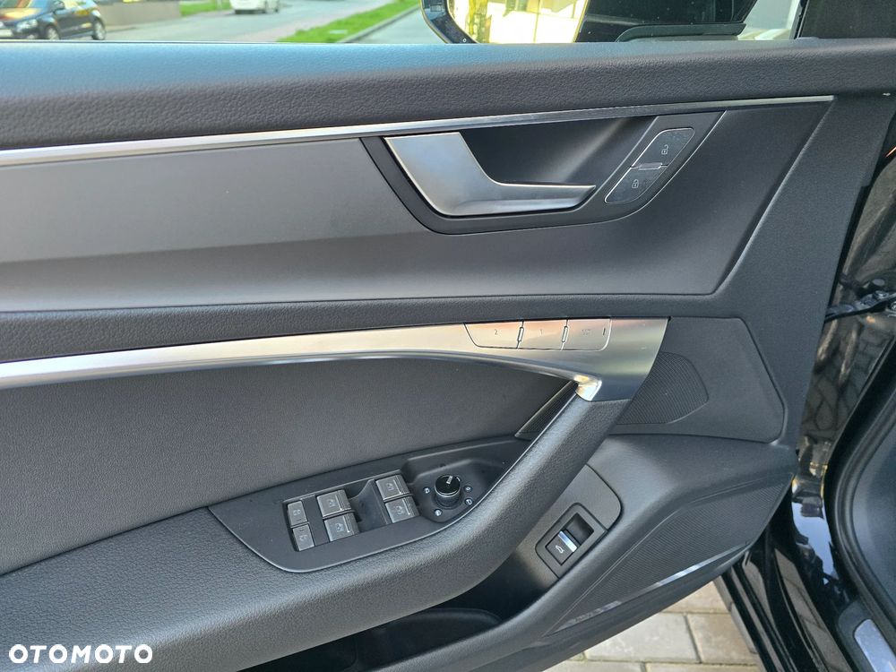Audi A6 Avant 50 TDI mHEV Quattro Sport Tiptronic - 12