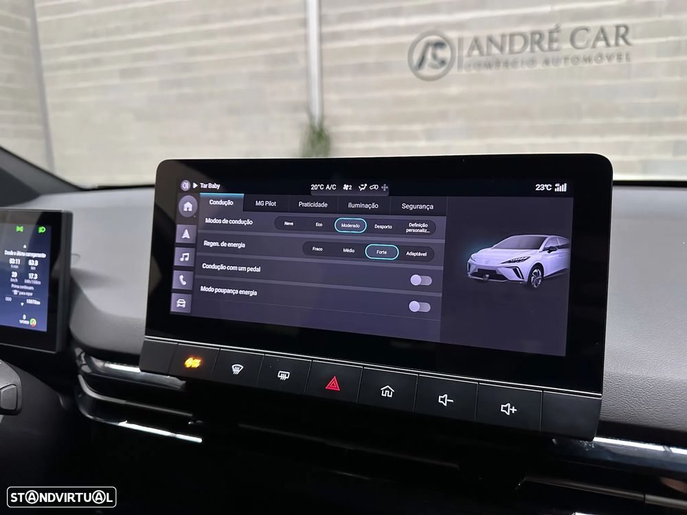 MG MG4 77 kWh Extended Range Luxury - 25