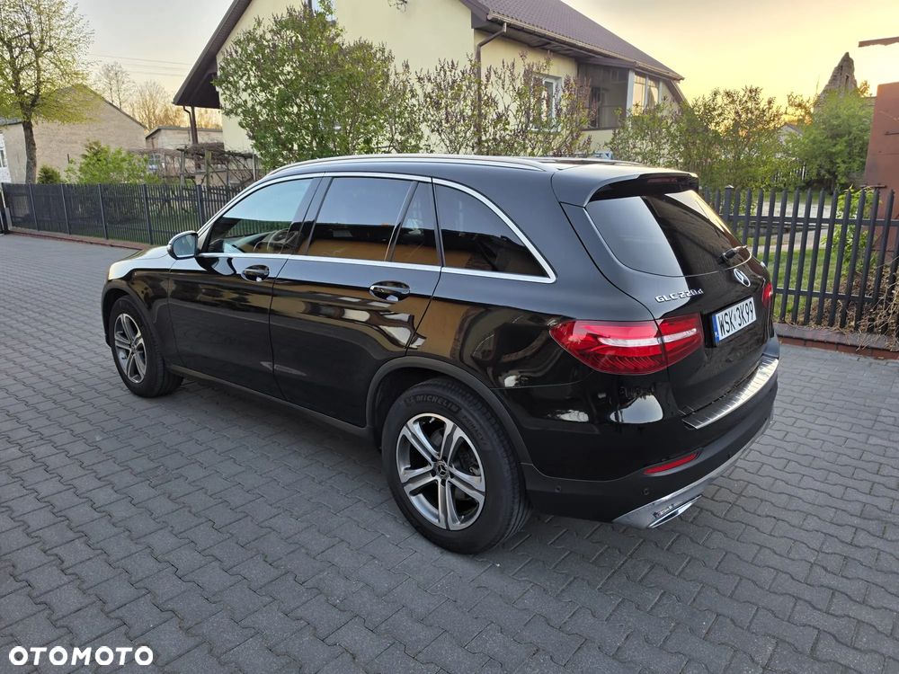 Mercedes-Benz GLC - 8
