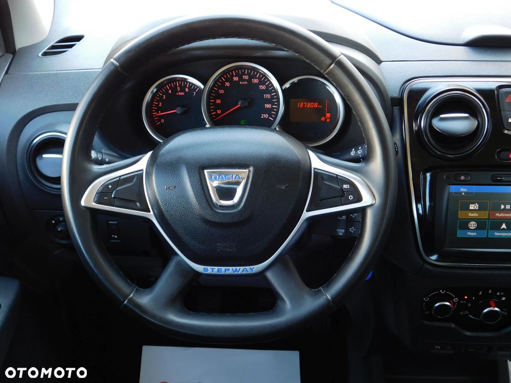 Dacia Lodgy TCe 130 GPF (7-Sitzer) Stepway - 18