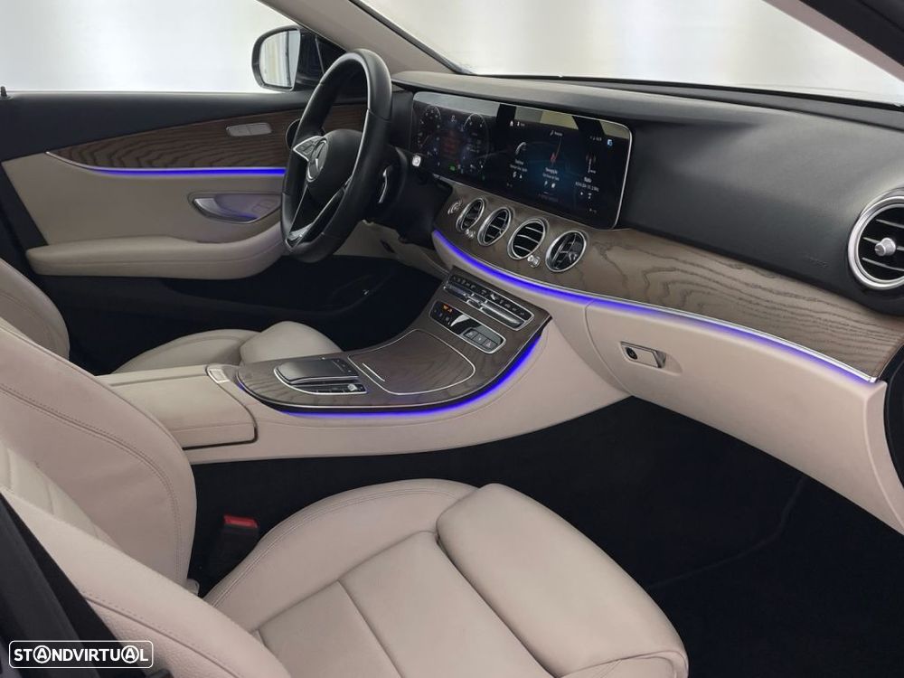 Mercedes-Benz E 300 de AMG Line - 28