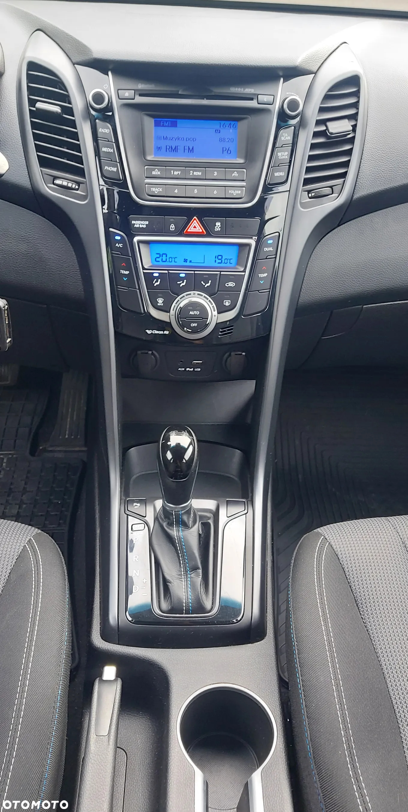 Hyundai i30 1.6 Automatik Trend - 11