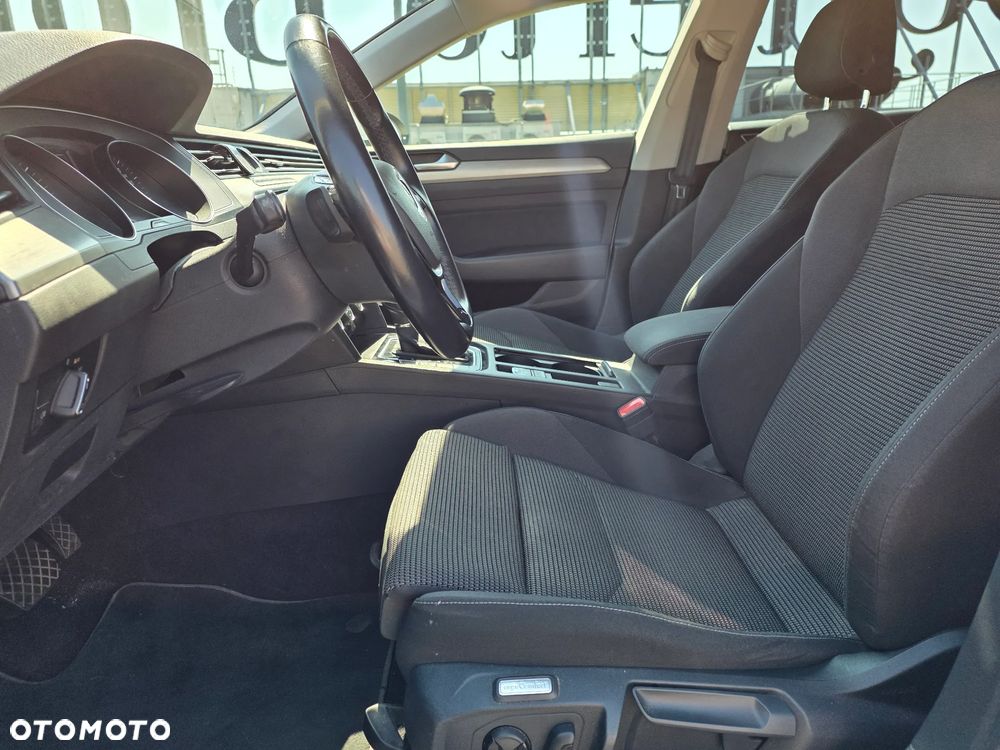 Volkswagen Arteon 2.0 TDI SCR Essence DSG - 18