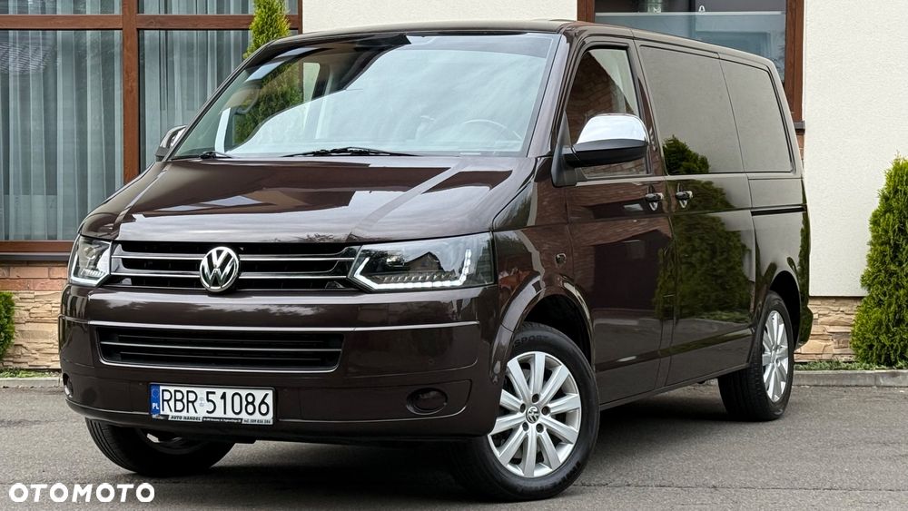 Volkswagen Multivan - 10