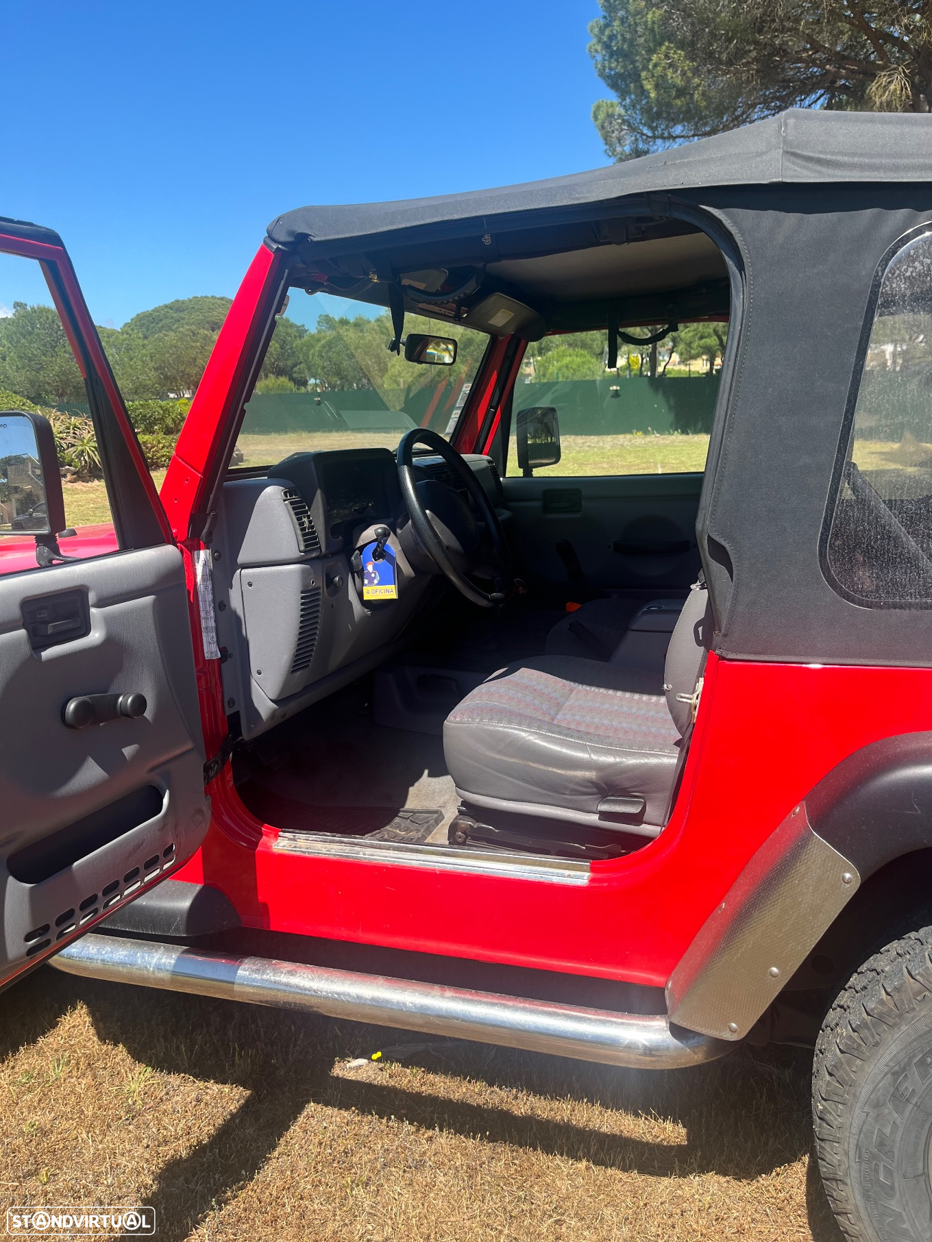 Jeep Wrangler 2.5 Sport Soft Top - 6