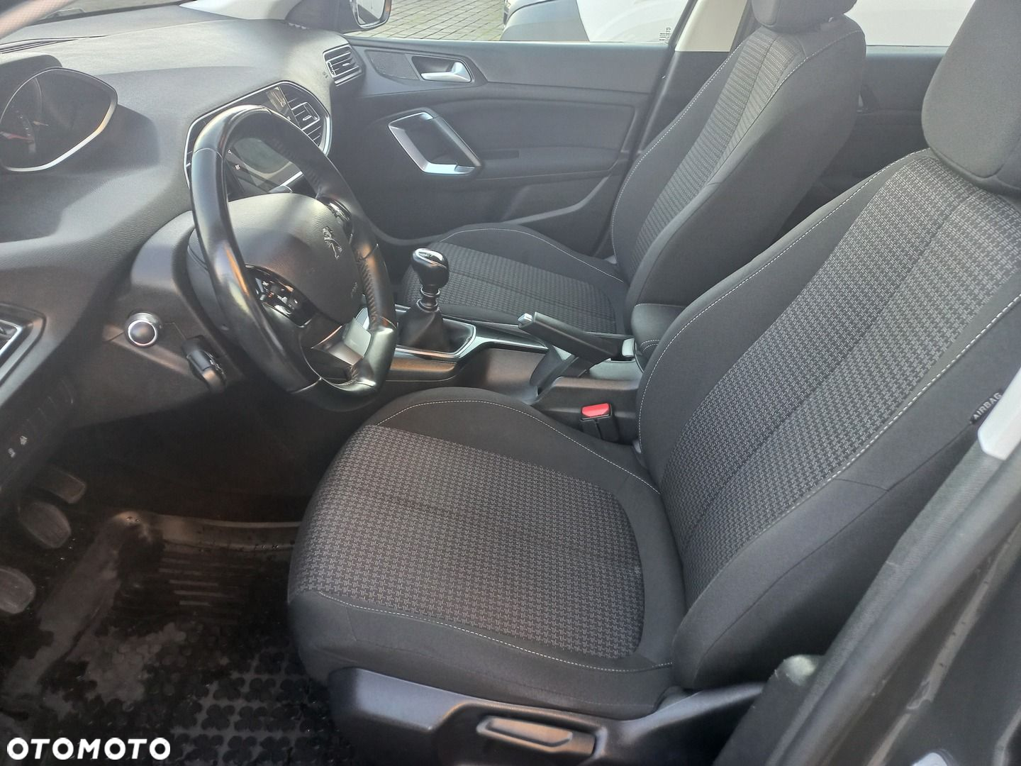 Peugeot 308 1.5 BlueHDi Active S&S - 9