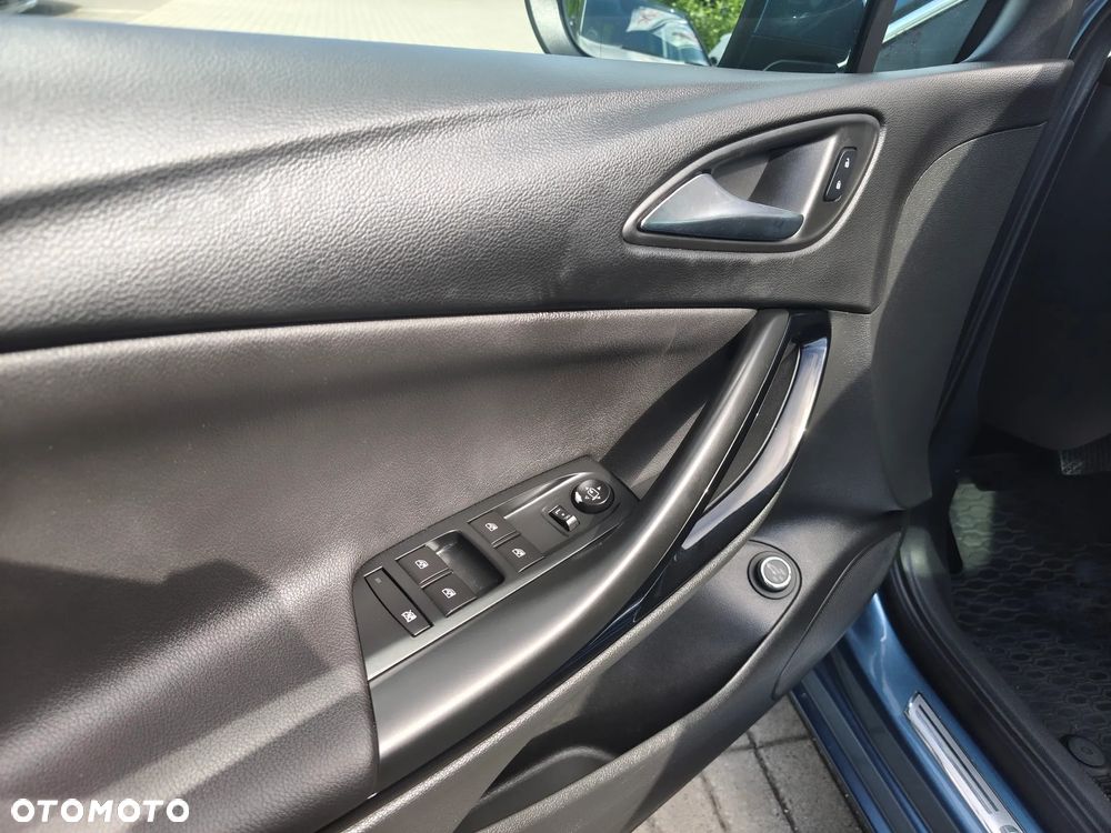 Opel Astra 1.4 Turbo Start/Stop Automatik Innovation - 14