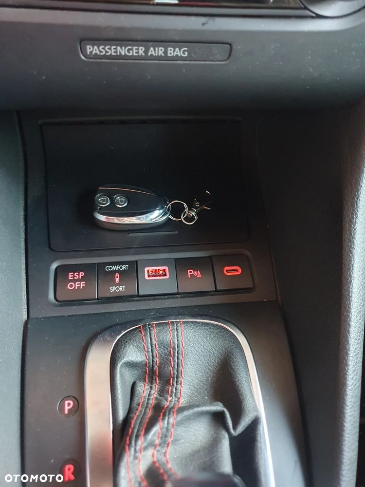 Volkswagen Golf 2.0 TSI GTI DSG - 7