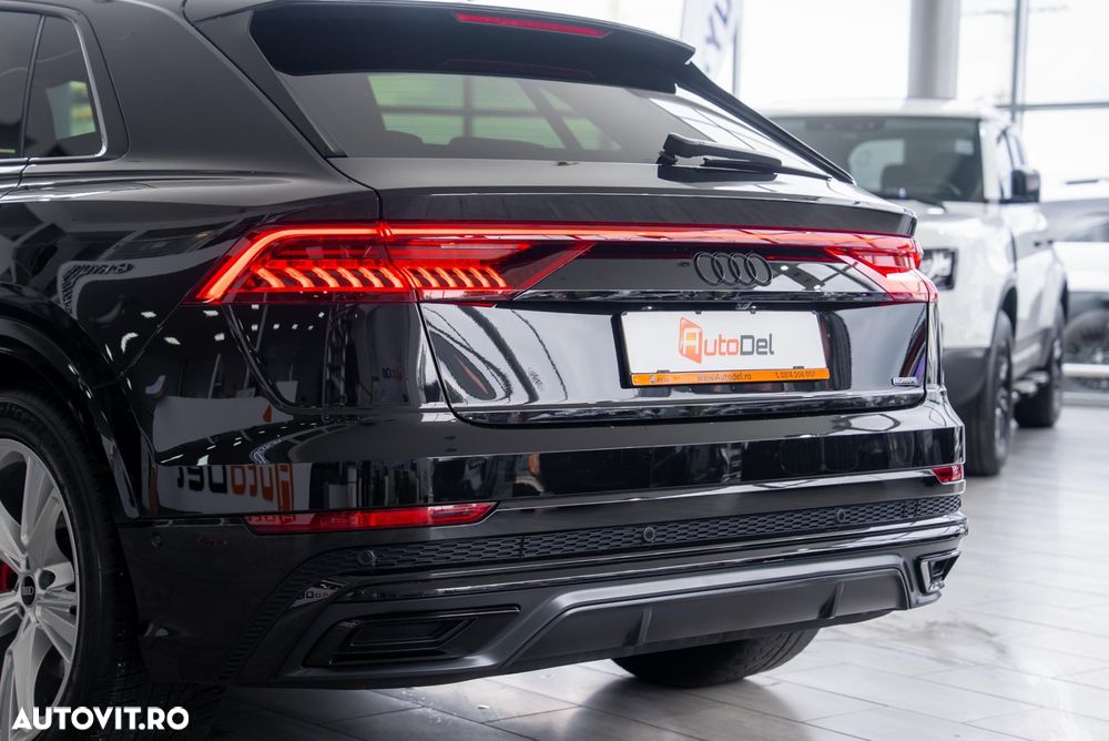 Audi Q8 55 TFSI quattro Tiptronic - 17