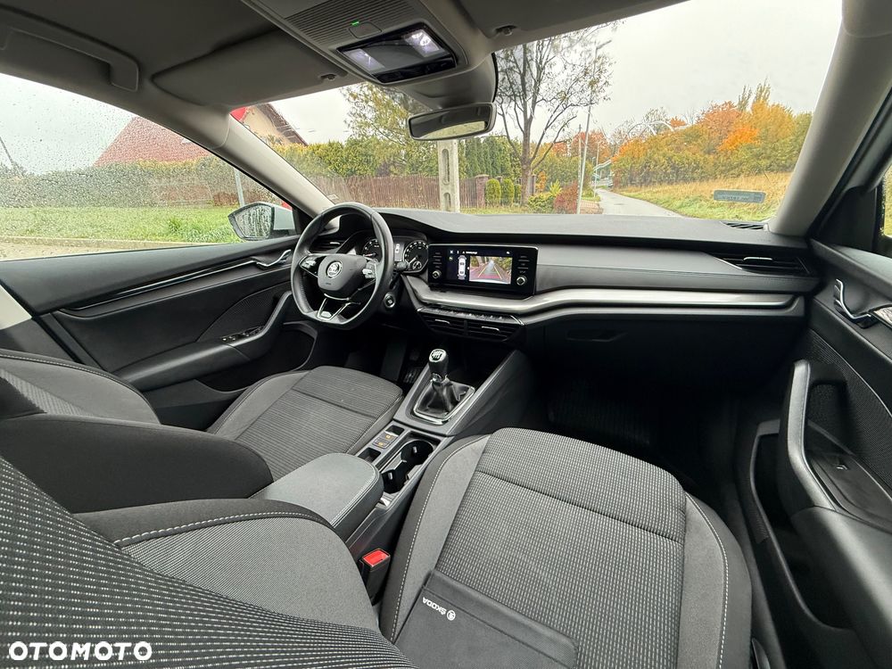 Skoda Octavia 1.5 TSI Selection Plus - 5