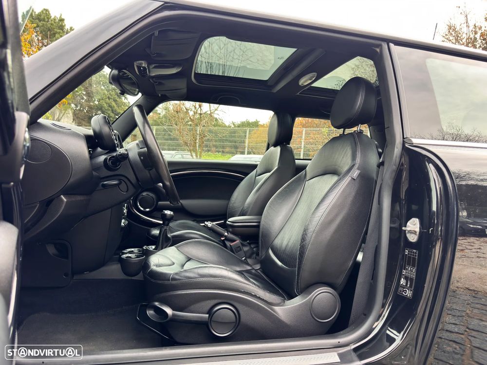 MINI 3 Portas Cooper SD - 5