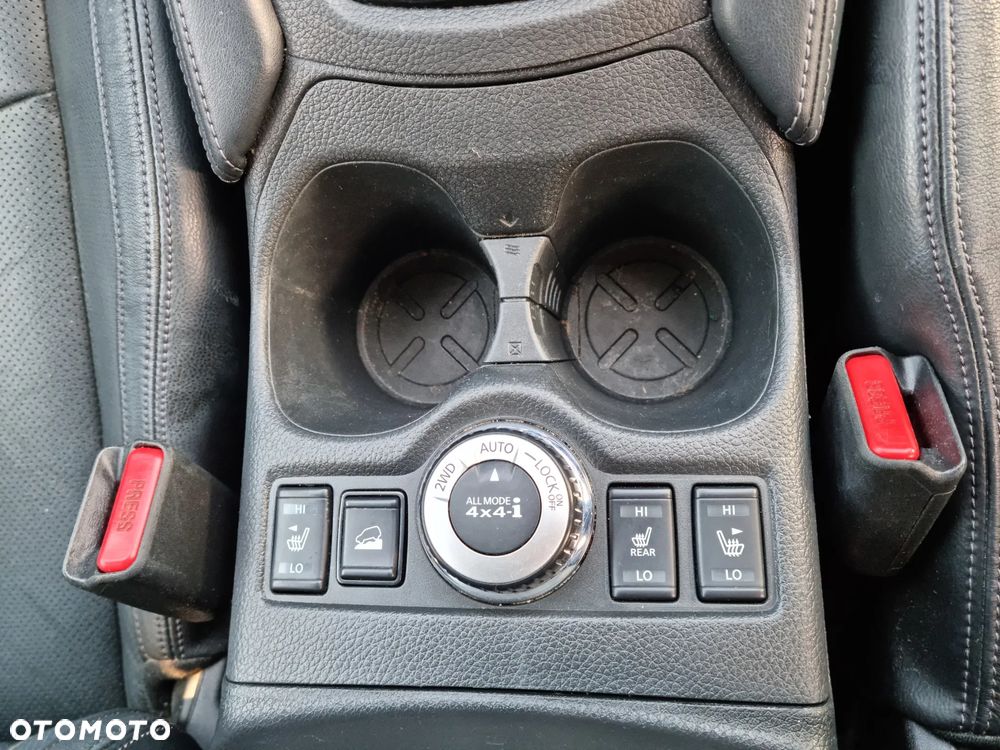 Nissan X-Trail 2.0 dCi ALL-MODE 4x4i Xtronic Tekna - 29