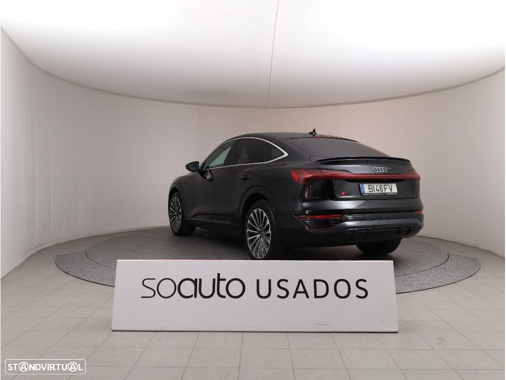 Audi Q8 e-Tron Sportback 50 quattro S line - 6
