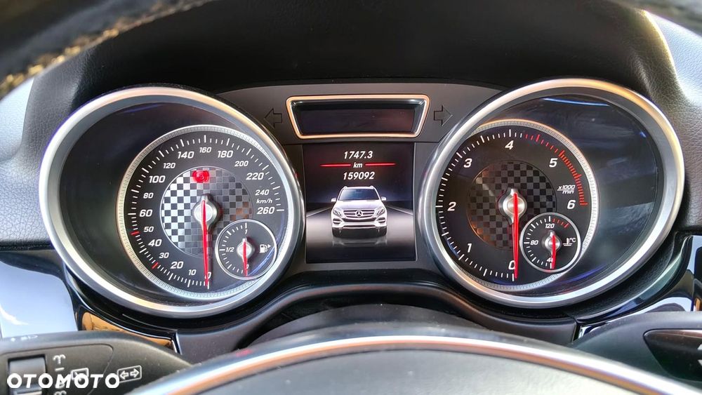 Mercedes-Benz GLE - 9