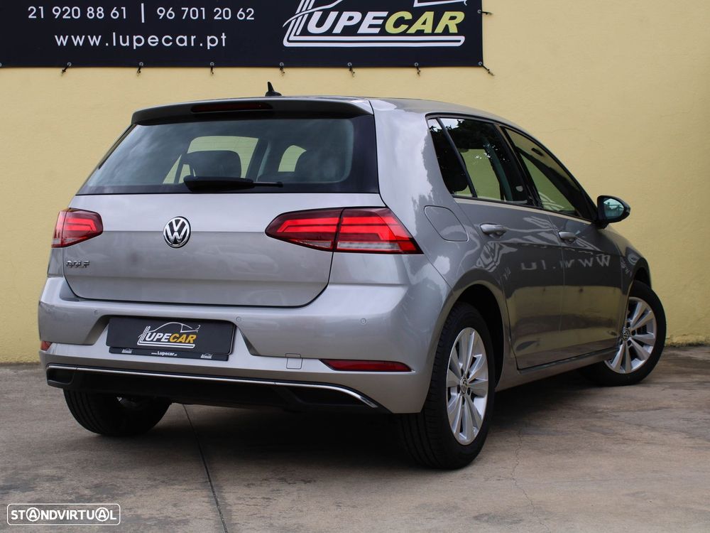 VW Golf 1.6 TDI Confortline - 15