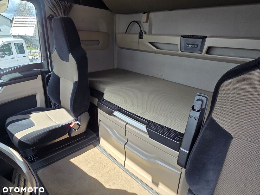 MAN TGX 18.470 XLX - 28